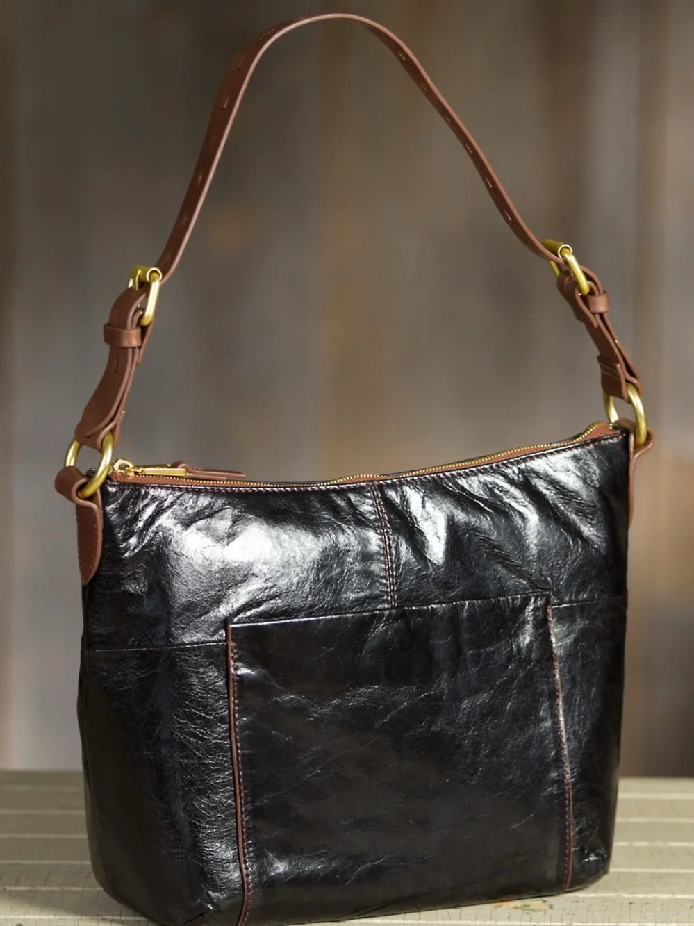 HOBO Charlie Shoulder Bag. Dark Chocolate Color (almost black) EUC Boho